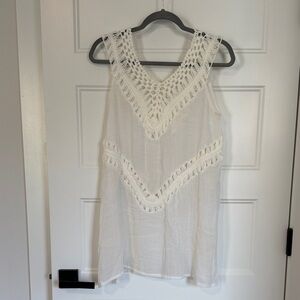Elegant White Crochet Women's Top